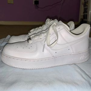 Nike Air Force 1 '07